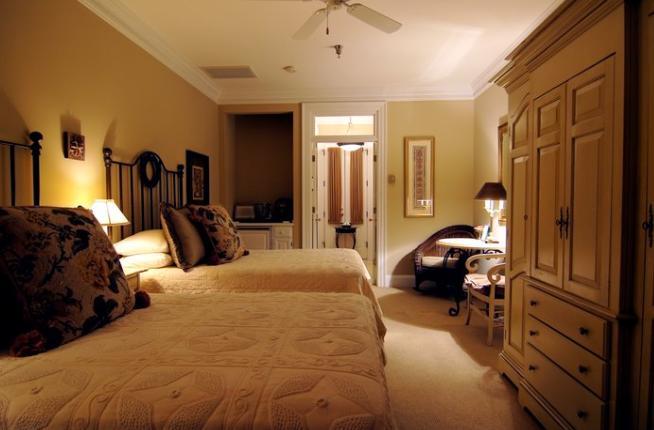 Main Street Inn & Spa Hilton Head Island Kamer foto